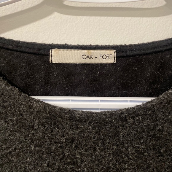 Cashmere long sleeve top from oak & Fort. Size medium - Picture 2 of 3